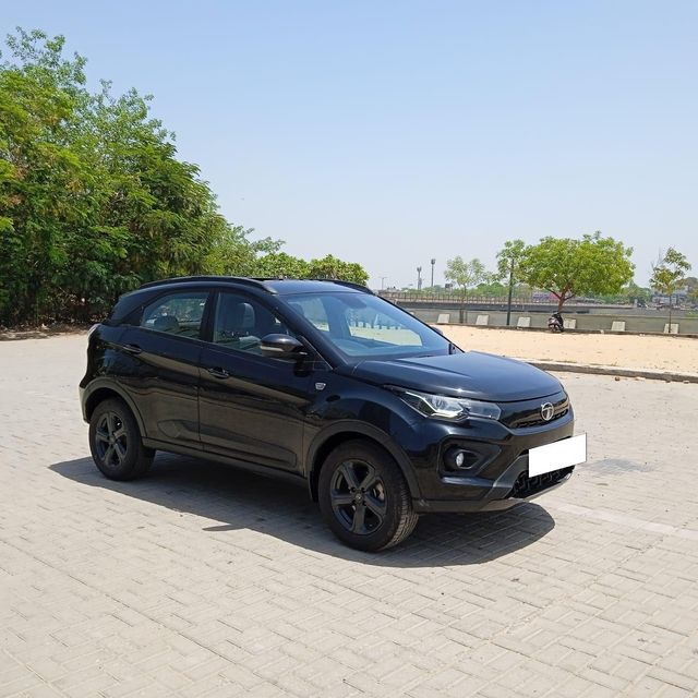 Tata Nexon XZA Plus P Dark Edition AMT Diesel Second-hand 2022 Tata Nexon XZA Plus P Dark Edition AMT Diesel for sale in Ahmedabad