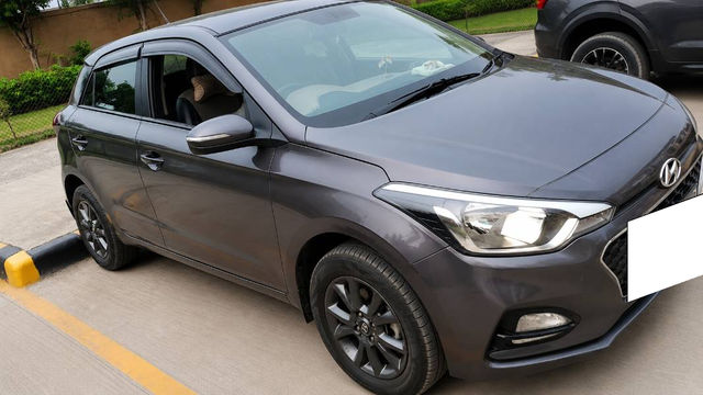 Hyundai i20 Sportz Plus Second-hand 2020 Hyundai i20 Sportz Plus for sale in Sohna