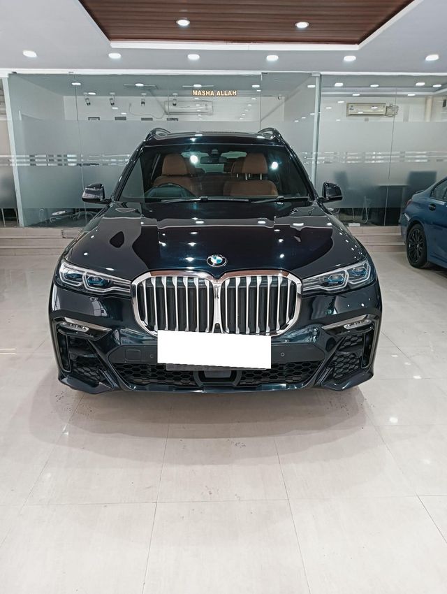 Second-hand 2019 BMW X7 xDrive 40i M Sport for sale in Bangalore