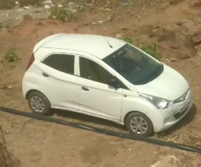 Hyundai EON Magna Plus Second-hand 2015 Hyundai EON Magna Plus for sale in Chattarpur