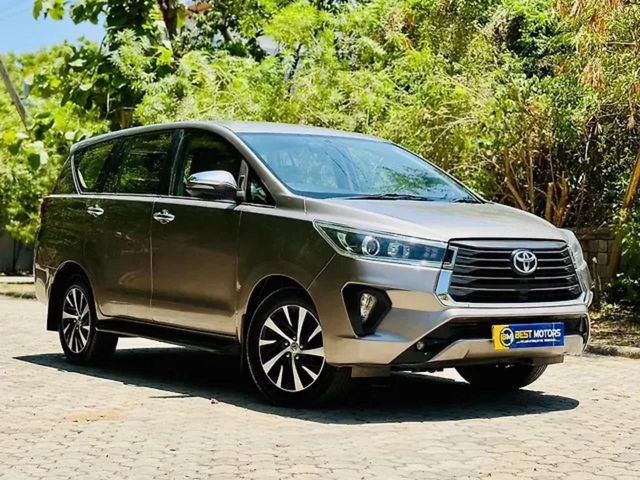 Toyota Innova Crysta 2.4 G 7 STR Second-hand 2021 Toyota Innova Crysta 2.4 G 7 STR for sale in Ahmedabad