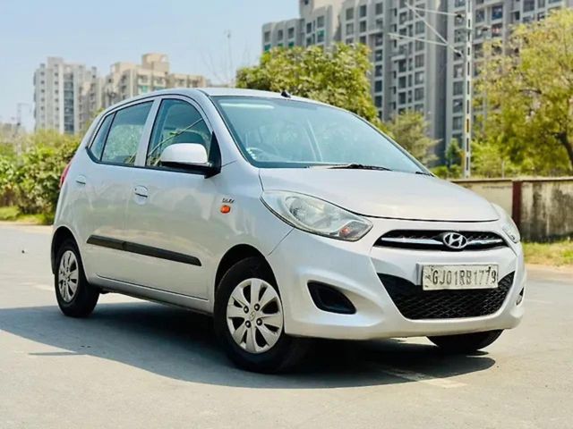 Second-hand 2013 Hyundai i10 Magna 1.1L for sale in Ahmedabad