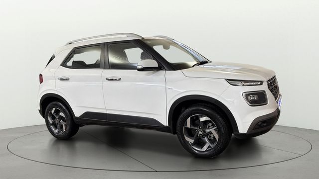 Second-hand 2020 Hyundai Venue SX Plus Turbo DCT BSIV for sale in Gurgaon