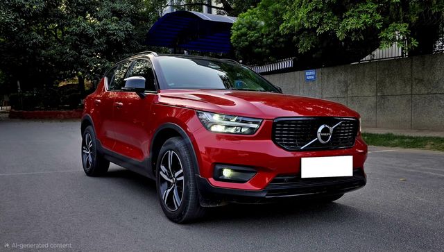 Volvo XC40 T4 R-Design Second-hand 2020 Volvo XC40 T4 R-Design for sale in New Delhi