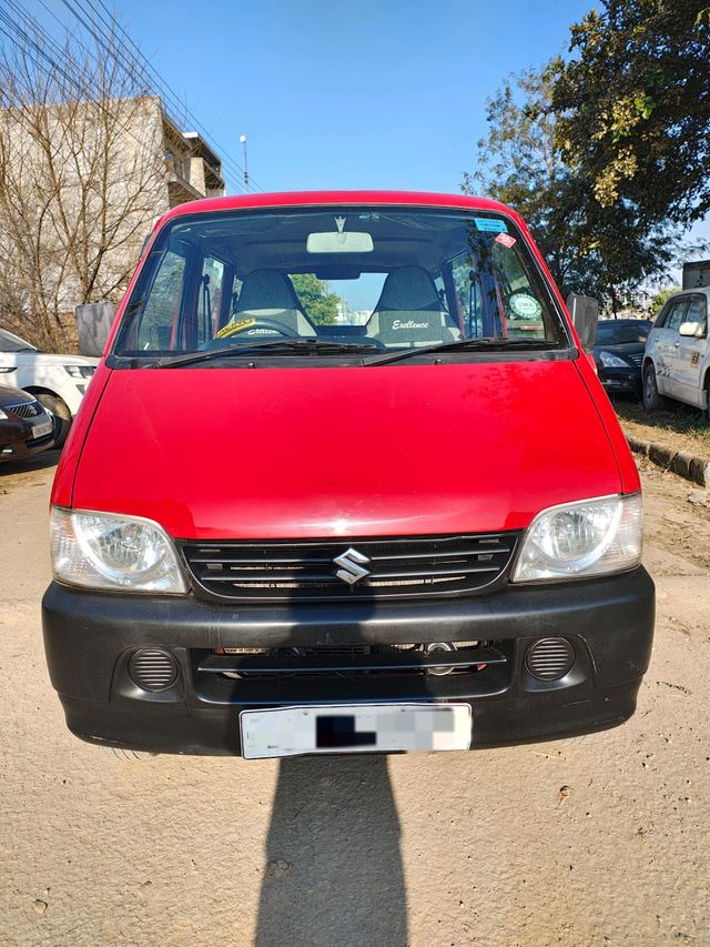 Maruti Suzuki Eeco 5 STR With AC Plus HTR CNG Second-hand 2011 Maruti Suzuki Eeco 5 STR With AC Plus HTR CNG for sale in Chandigarh