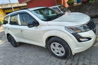 Used Mahindra XUV500 W5