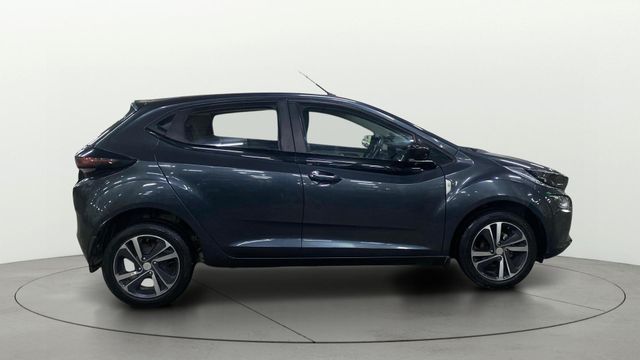 Tata Altroz XZ Diesel BSVI Second-hand 2021 Tata Altroz XZ Diesel BSVI for sale in Chandigarh