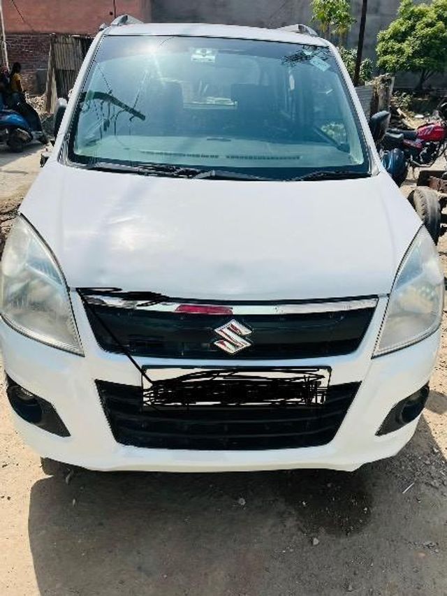 Maruti Suzuki Wagon R LXI CNG Optional Second-hand 2015 Maruti Suzuki Wagon R LXI CNG Optional for sale in Shahjahanpur