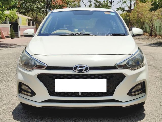 Hyundai i20 1.4 Sportz Second-hand 2018 Hyundai i20 1.4 Sportz for sale in Indore