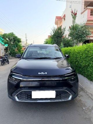 Used Kia Carens Luxury Turbo 2022-2023