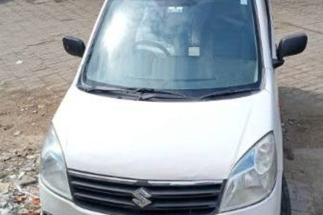 Maruti Suzuki Wagon R AX Second-hand 2012 Maruti Suzuki Wagon R AX for sale in Lucknow