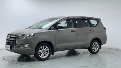 2016 Toyota Innova Crysta 2.4 G 8Str