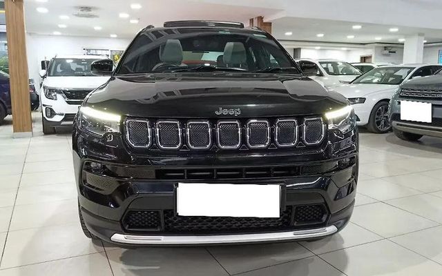 Second-hand 2023 Jeep Compass 2.0 Limited 4X4 Opt Diesel AT BSVI for sale in Bangalore