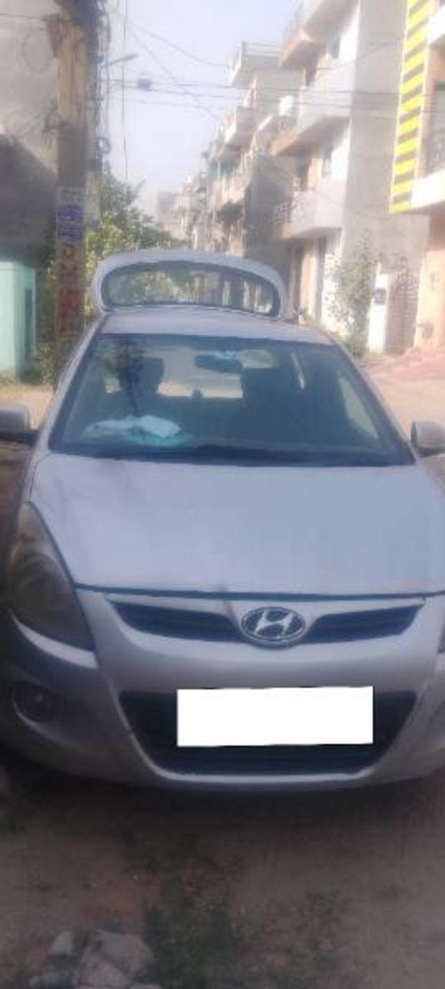 Second-hand 2009 Hyundai i20 Asta for sale in Lucknow