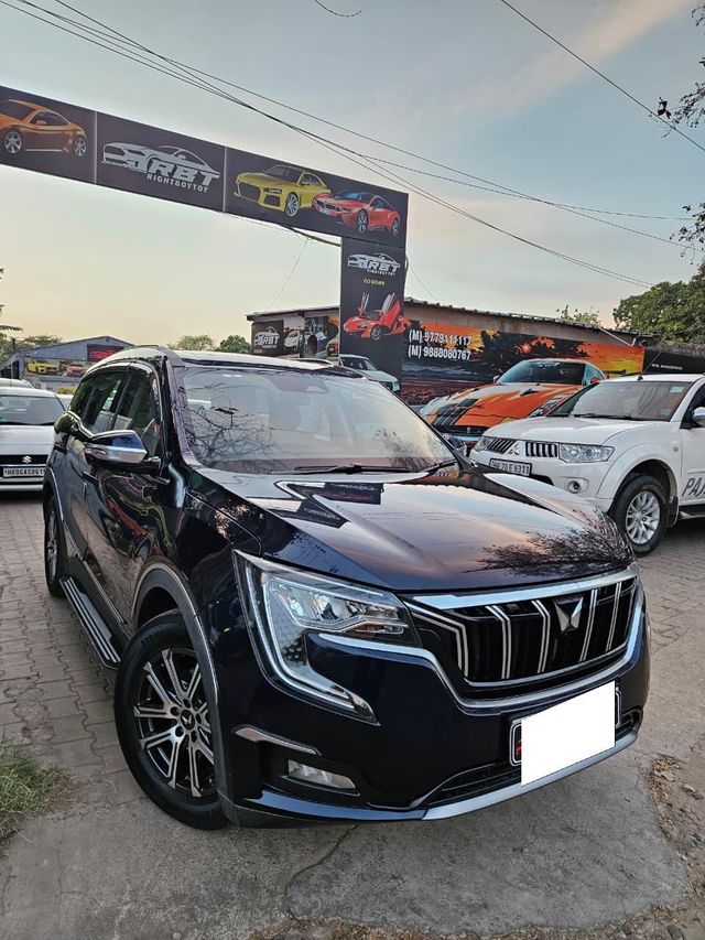 Mahindra XUV700 AX7L 7Str AT Second-hand 2023 Mahindra XUV700 AX7L 7Str AT for sale in Chandigarh