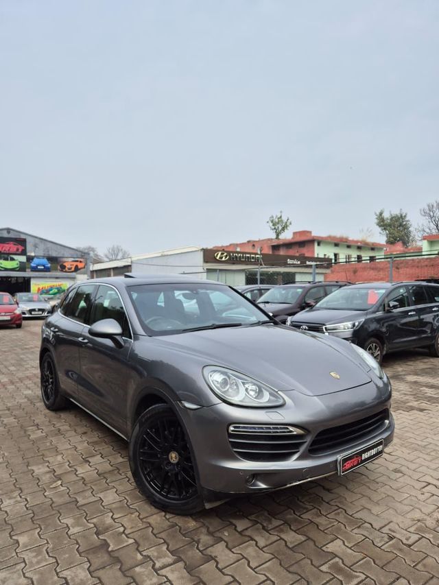 Porsche Cayenne S Second-hand 2011 Porsche Cayenne S for sale in Chandigarh