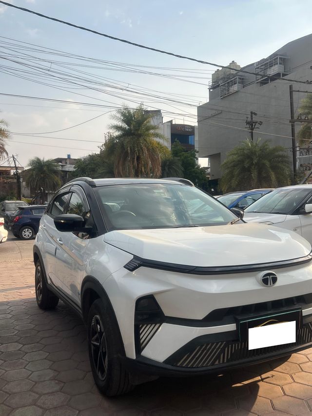 Tata Nexon EV Fearless MR Second-hand 2024 Tata Nexon EV Fearless MR for sale in Indore