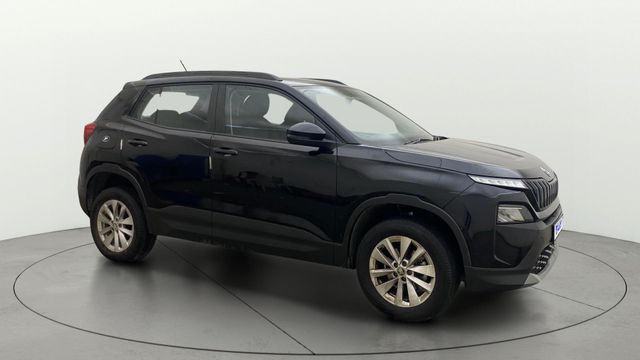 Skoda Kylaq Signature Second-hand 2025 Skoda Kylaq Signature for sale in Hyderabad