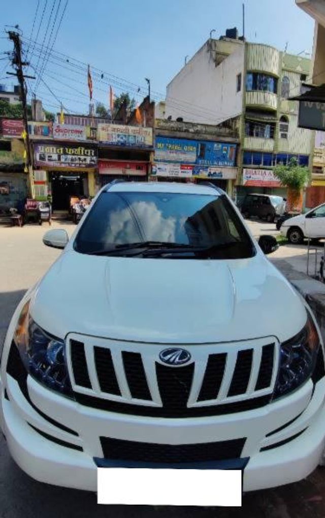 Mahindra XUV500 W4 Second-hand 2013 Mahindra XUV500 W4 for sale in Jamshedpur