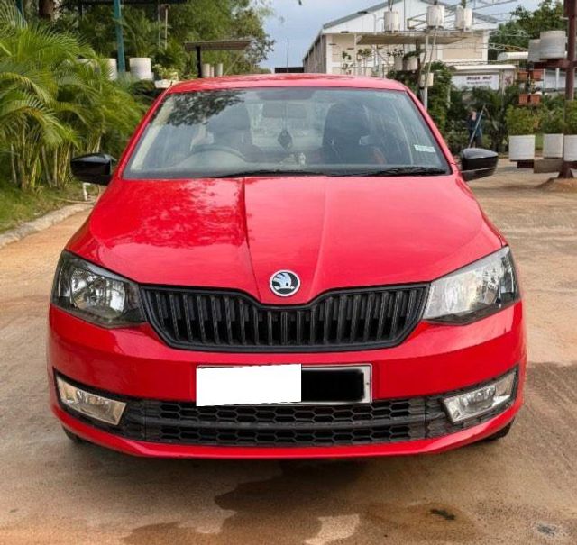 Skoda Rapid 1.6 MPI Active Second-hand 2012 Skoda Rapid 1.6 MPI Active for sale in Dharwad