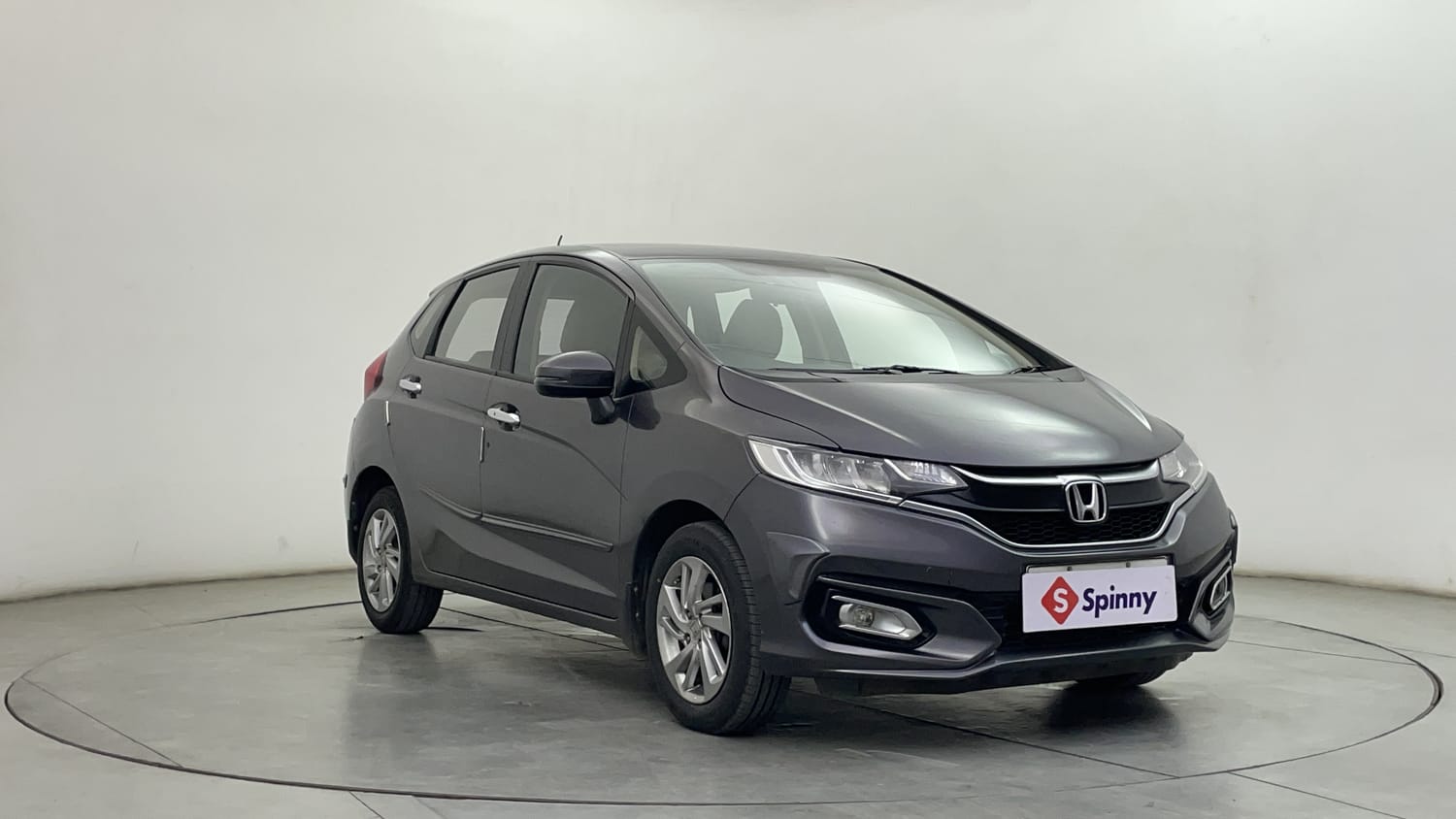 Buy Used Honda Jazz ZX of 2020 model @ 6,52,000 INR in Chennai