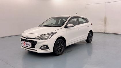 37 Used Hyundai i20 in Agra