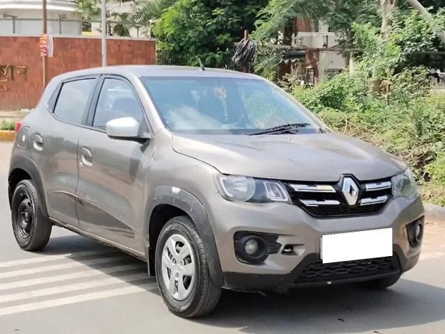 Renault KWID 1.0 RXT Second-hand 2018 Renault KWID 1.0 RXT for sale in Ahmedabad