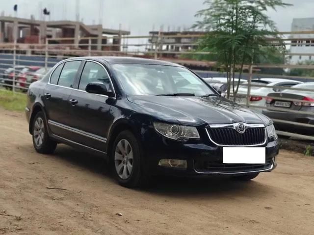 Second-hand 2011 Skoda Superb Ambition 2.0 TDI CR AT for sale in Nashik