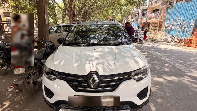 Renault Triber RXT BSVI Second-hand 2022 Renault Triber RXT BSVI for sale in New Delhi