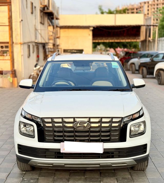 Second-hand 2022 Hyundai Venue S BSVI for sale in Surat