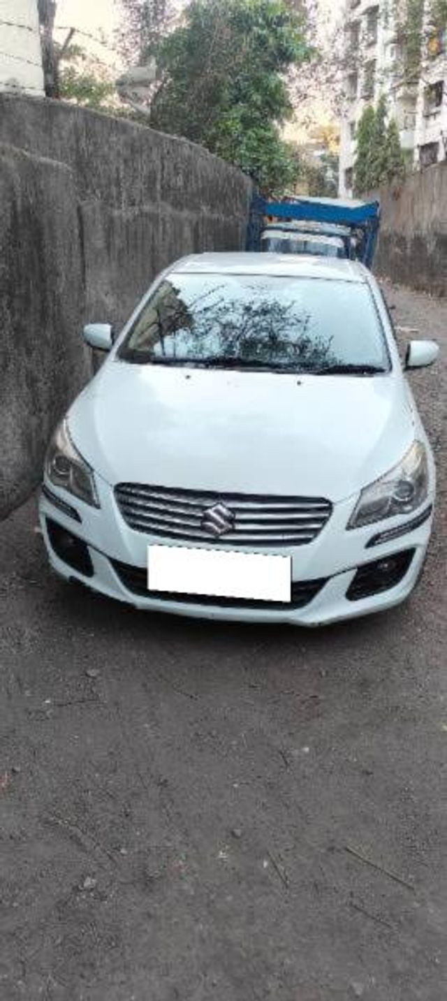 Second-hand 2014 Maruti Suzuki Ciaz ZDi for sale in Surat