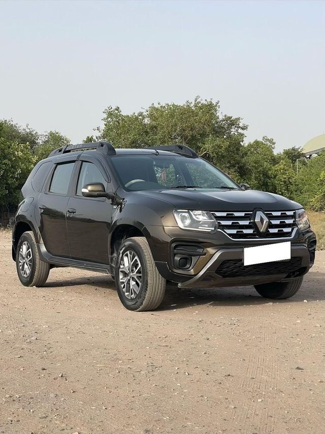 Second-hand 2019 Renault Duster Petrol RXS CVT for sale in New Delhi