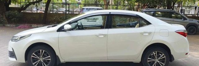 Toyota Corolla Altis 1.8 VL CVT Second-hand 2018 Toyota Corolla Altis 1.8 VL CVT for sale in New Delhi