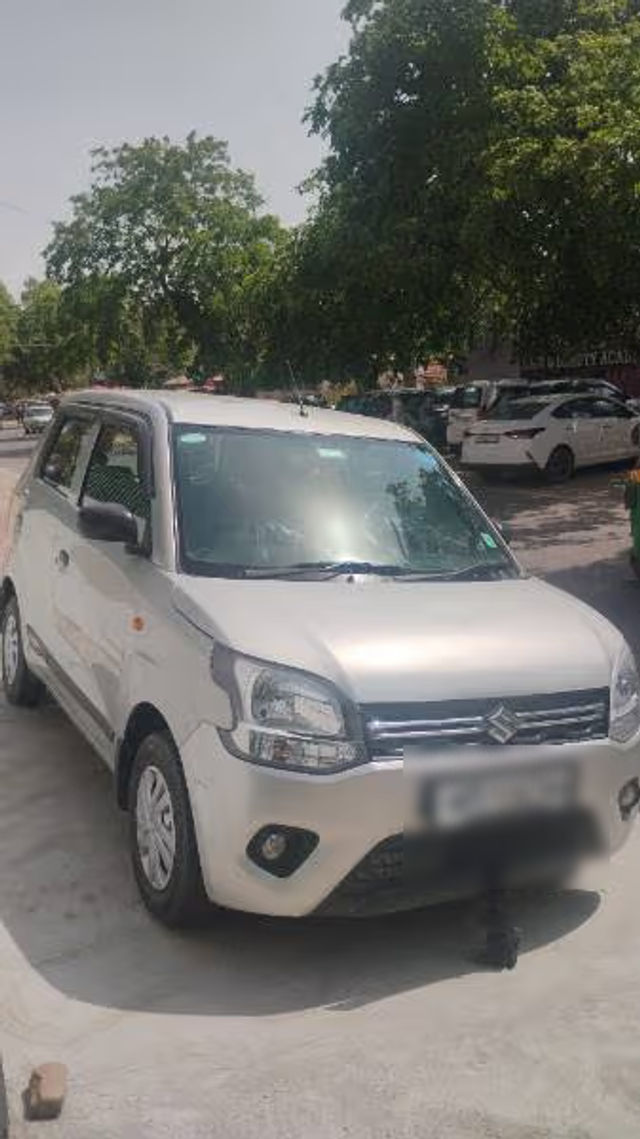 Second-hand 2024 Maruti Suzuki Wagon R LXI for sale in Faridabad