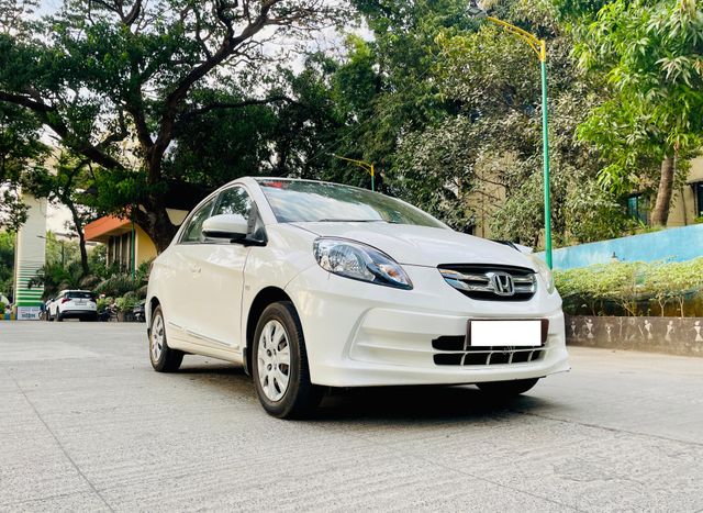 Second-hand 2015 Honda Amaze S i-Vtech for sale in Thane