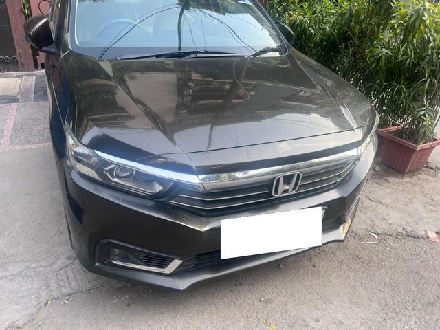 Honda Amaze 2nd Gen VX CVT BSVI Second-hand 2022 Honda Amaze 2nd Gen VX CVT BSVI for sale in Faridabad