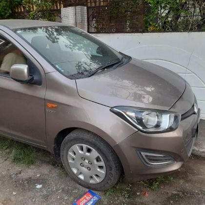 13 Used Hyundai i20 in Damoh