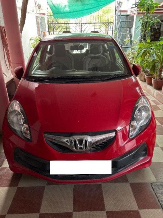 Honda Brio S MT Second-hand 2016 Honda Brio S MT for sale in Varanasi