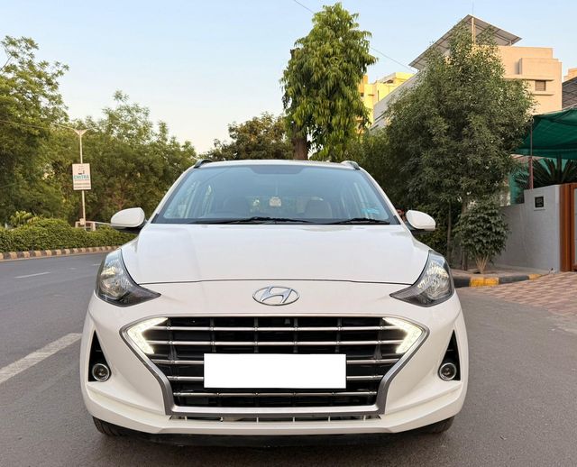 Hyundai Grand i10 Nios Sportz CNG Second-hand 2022 Hyundai Grand i10 Nios Sportz CNG for sale in Ahmedabad