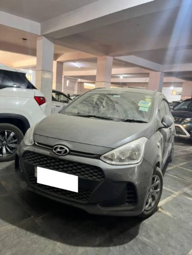Second-hand 2019 Hyundai Grand i10 1.2 Kappa Magna BSIV for sale in New Delhi