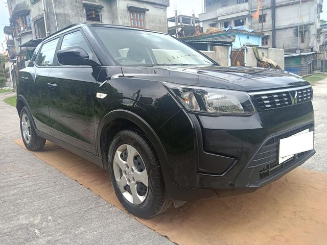 Mahindra XUV300 W6 Second-hand 2023 Mahindra XUV300 W6 for sale in Darjeeling
