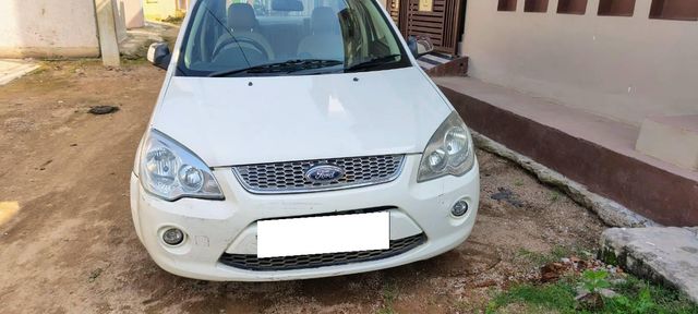 Ford Fiesta 1.6 SXi Duratec Second-hand 2010 Ford Fiesta 1.6 SXi Duratec for sale in Jhansi