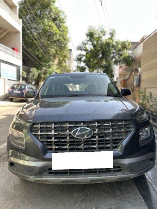 Hyundai Venue S Second-hand 2020 Hyundai Venue S for sale in Ludhiana