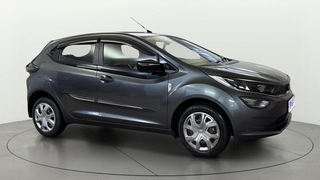 Second-hand 2023 Tata Altroz XTA DCT for sale in Gurgaon