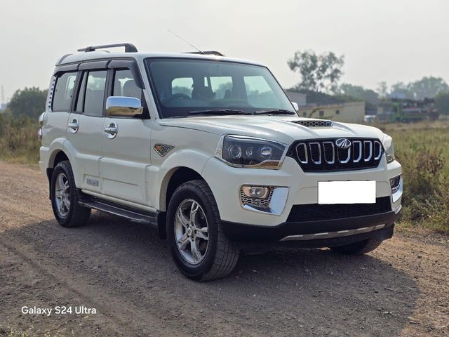 Second-hand 2015 Mahindra Scorpio 1.99 S10 for sale in Nashik