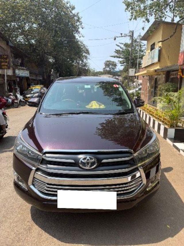 Toyota Innova Crysta 2.4 G MT BSIV Second-hand 2018 Toyota Innova Crysta 2.4 G MT BSIV for sale in Mumbai