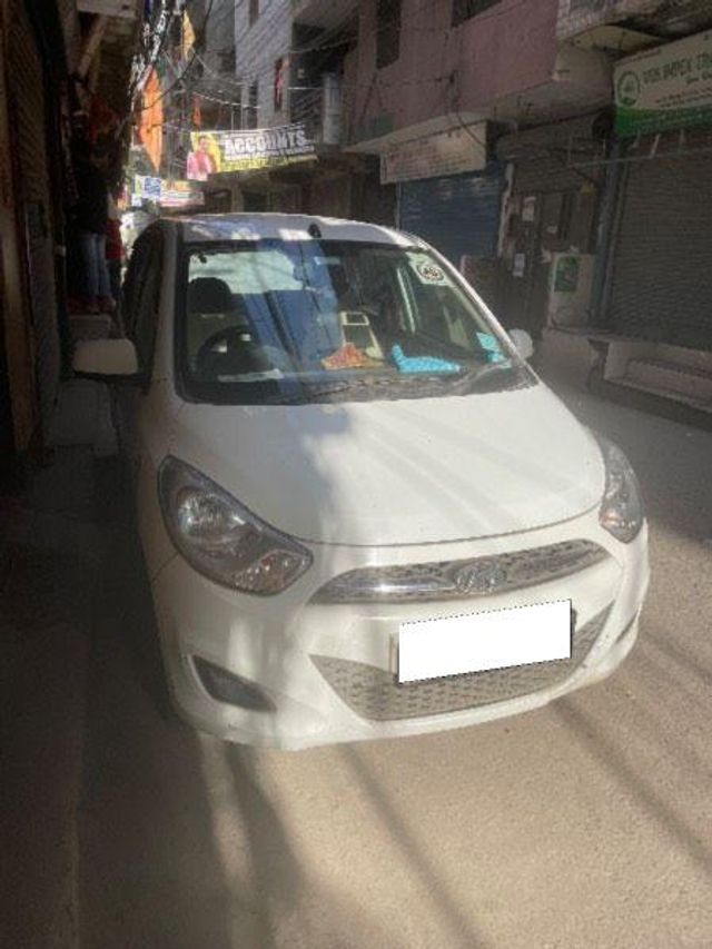Second-hand 2012 Hyundai i10 Magna 1.1L for sale in New Delhi