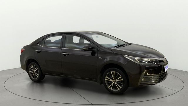 Toyota Corolla Altis GL MT Second-hand 2017 Toyota Corolla Altis GL MT for sale in Thane