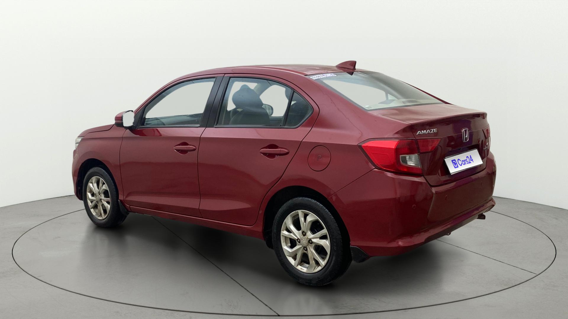 Buy Used Honda Amaze VX Opt Petrol BSIV of 2019 model @ 4,86,877 INR in ...