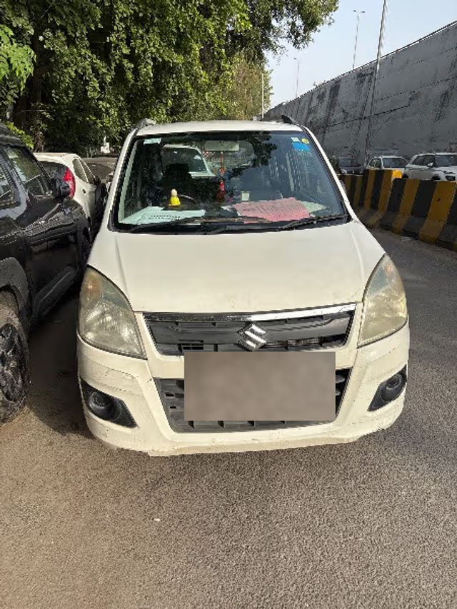 Second-hand 2015 Maruti Suzuki Wagon R LXI BS IV for sale in New Delhi
